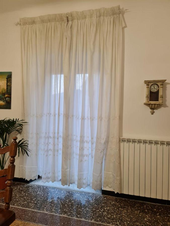 Wow Home 2 - 175 Mq - Posteggio Privato - Davanti Porto Traghetti - Fino A 10 Posti Letto - Balcone Genoa Exterior photo