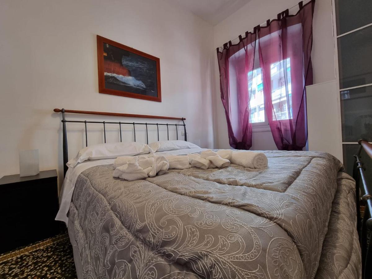 Wow Home 2 - 175 Mq - Posteggio Privato - Davanti Porto Traghetti - Fino A 10 Posti Letto - Balcone Genoa Exterior photo